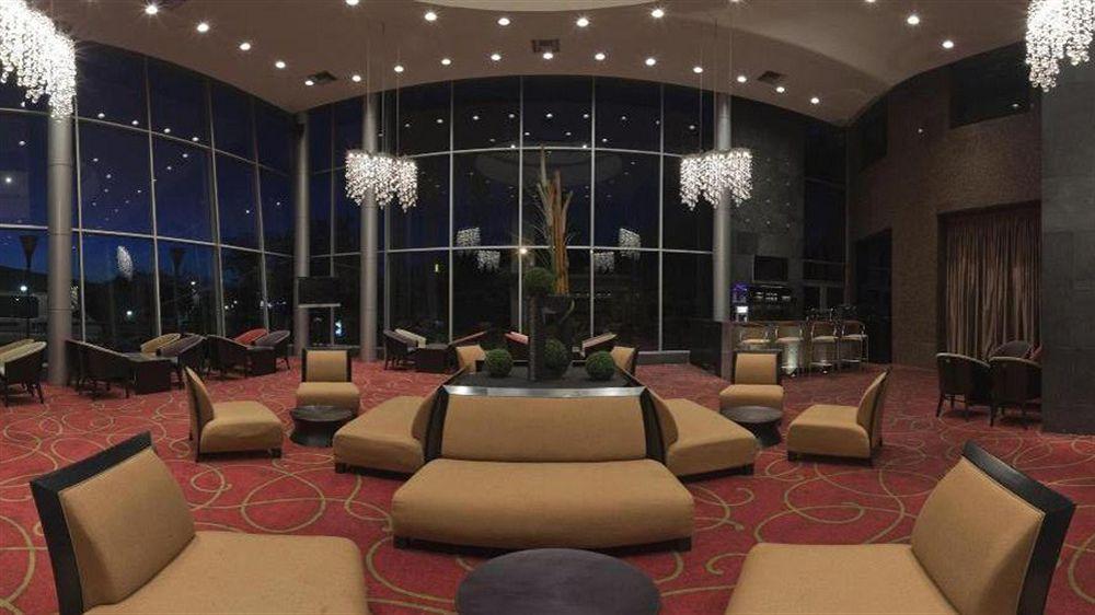 Hotel Crowne Plaza San Pedro Sula Extérieur photo