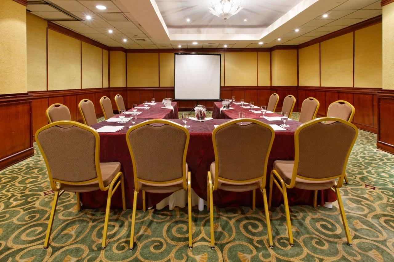 Hotel Crowne Plaza San Pedro Sula Extérieur photo
