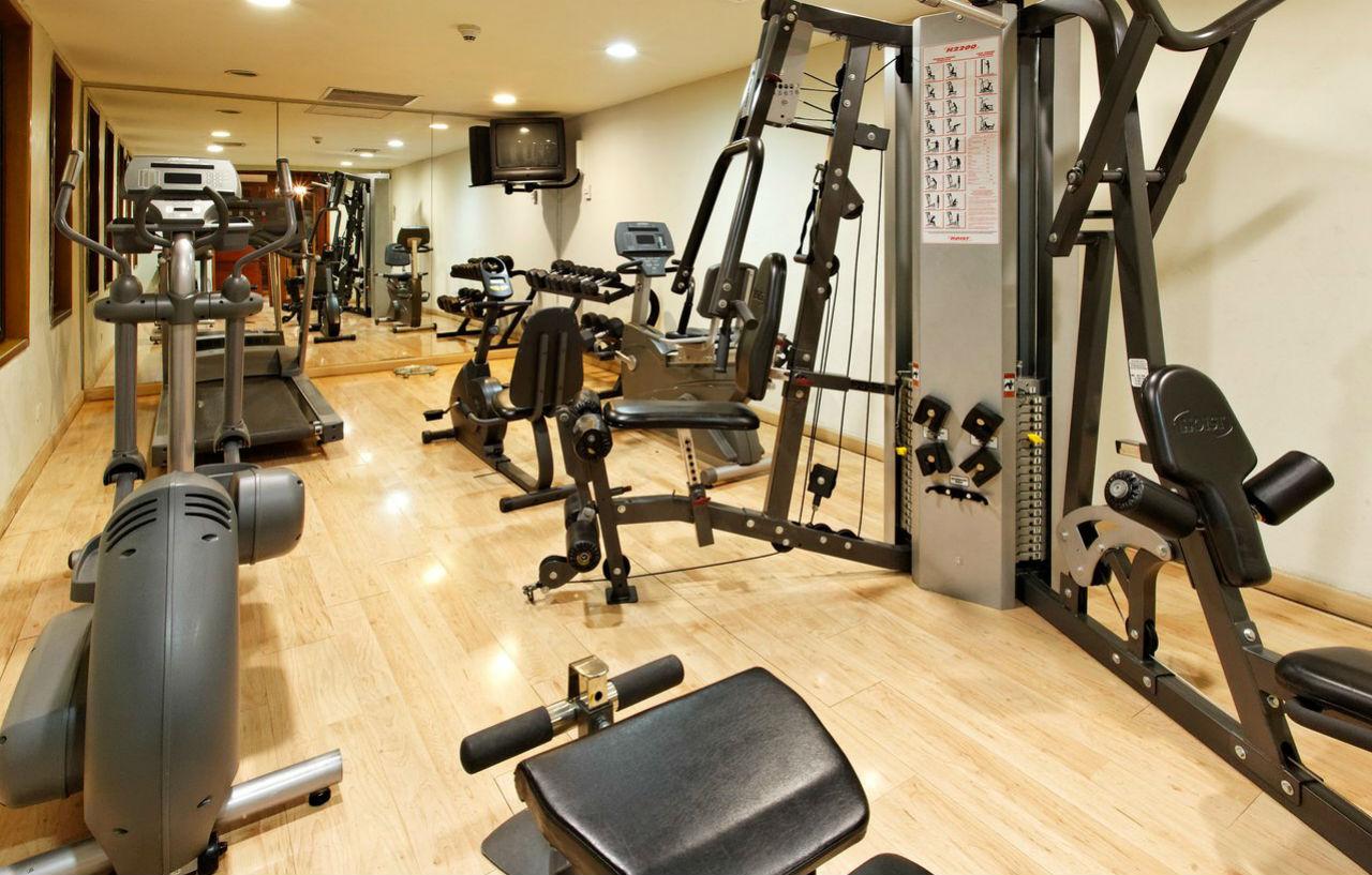 Hotel Crowne Plaza San Pedro Sula Extérieur photo